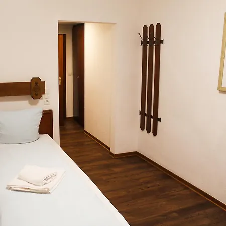 Simonis Κόμπλεντς